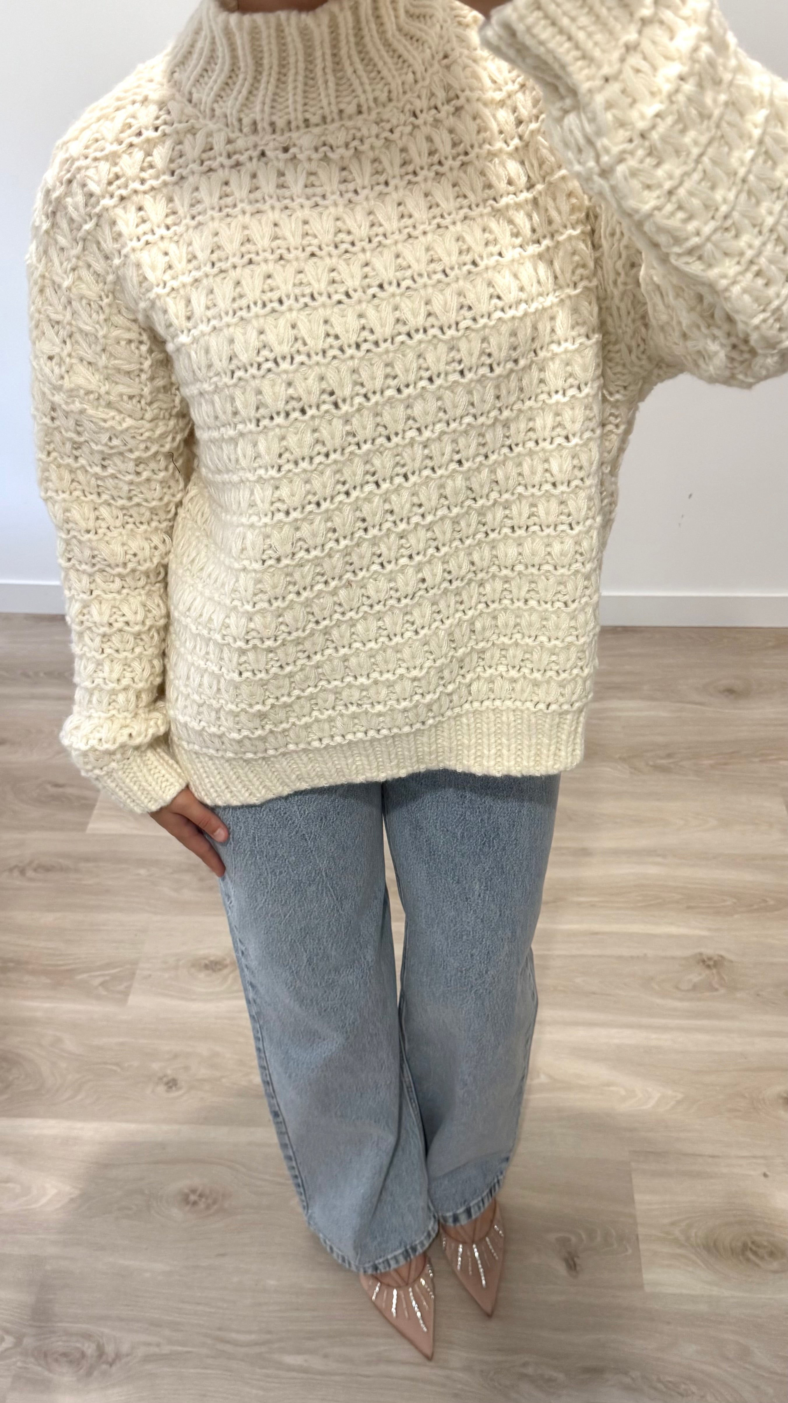 Pull Elena